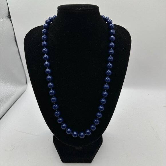Vintage Faux Navy Blue Pearl Bead Necklace With Brass Clasp - Picture 1 of 3